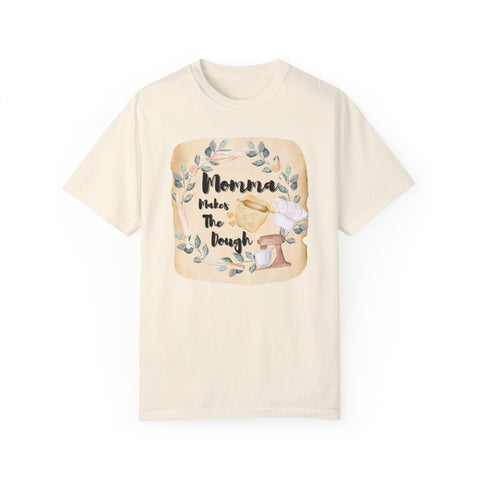 Unisex garment-dyed T-shirt with "Mom&